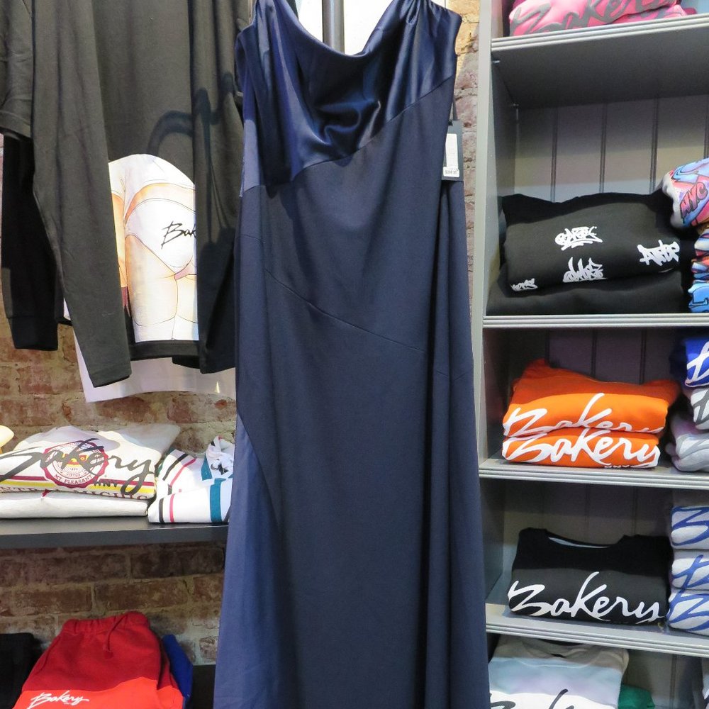 Vera Wang Brand NEW Floor length dress sz 14